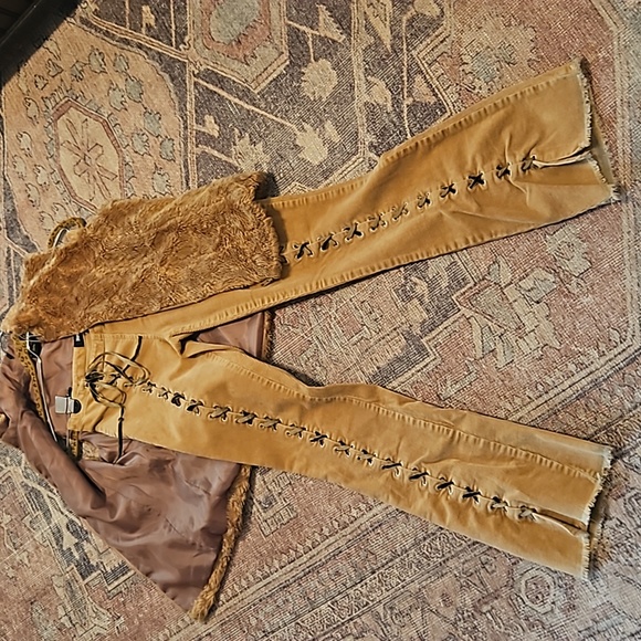 Vintage CORDUROYS Size 5 Braided Tan Lace up pants + Fluffy Zip up Vest, Size S - Picture 2 of 2